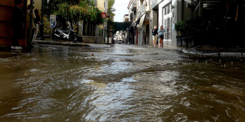 Ελεεινή προπαγάνδα των κομπλεξικών Συριζαίων της ΑΥΓΗΣ: Αγνοούμενη και η Εκκλησία στη Μάνδρα και στη Νέα Πέραμο